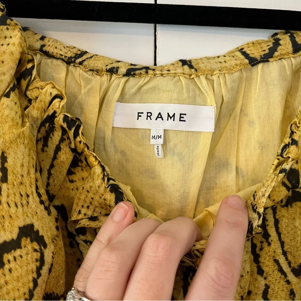 FRAME Off-The-Shoulder Billow Blouse Snake Blouse Top Size Medium Yellow - Picture 7 of 11